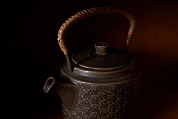 159_Showroom144_jens-quistgaard-tea-pot_12